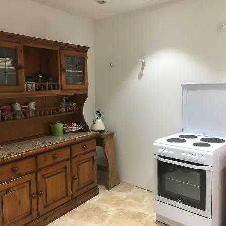 Chez Daisy בית נופש